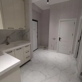 In Baku 70.0 m² apartment is for rent - Image 10