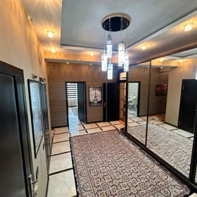In Baku 160.0 m² apartment is for sale - Image 2