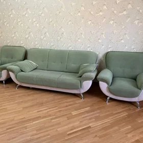 In Baku 70.0 m² apartment is for rent - Image 3