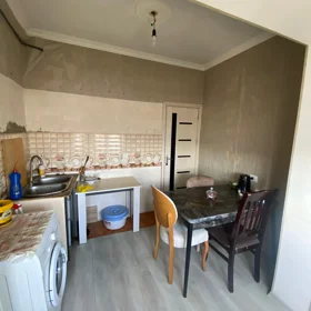 In Baku 80.0 m² apartment is for sale - Image 10
