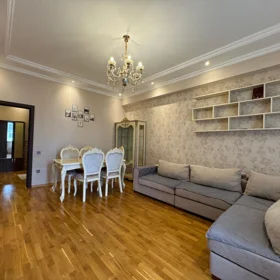 In Baku 80.0 m² apartment is for rent - Image 3