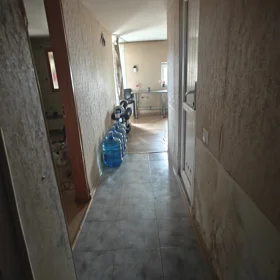 In Baku 65.0 m² apartment is for sale - Image 4