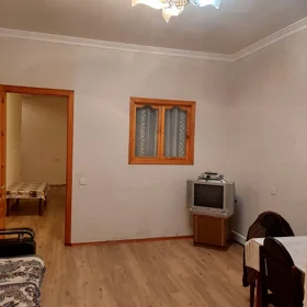 In Baku 50.0 m² apartment is for sale - Image 3