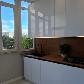 In Baku 114.0 m² apartment is for sale - Image 6