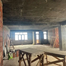 In Baku 125.0 m² apartment is for sale - Image 9