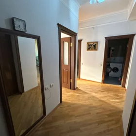 In Baku 70.0 m² apartment is for rent - Image 5