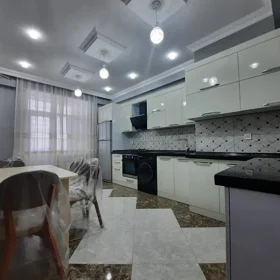In Baku 135.0 m² apartment is for sale - Image 5
