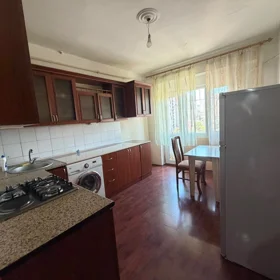 In Baku 70.0 m² apartment is for rent - Image 7