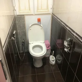 In Baku 60.0 m² apartment is for rent - Image 10