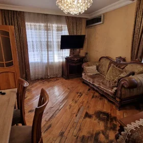 In Baku 70.0 m² apartment is for sale - Image 6
