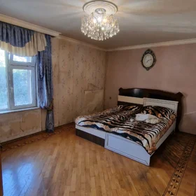 In Baku 70.0 m² apartment is for sale - Image 10