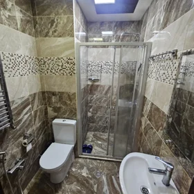 In Baku 80.0 m² apartment is for rent - Image 2