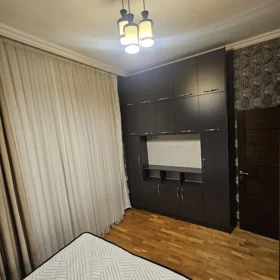 In Baku 80.0 m² apartment is for rent - Image 5