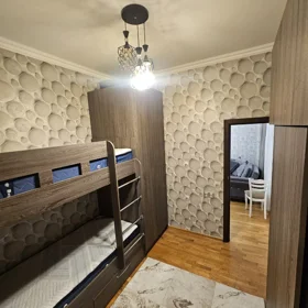 In Baku 80.0 m² apartment is for rent - Image 7