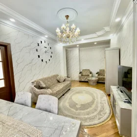 In Baku 100.0 m² apartment is for sale - Image 3
