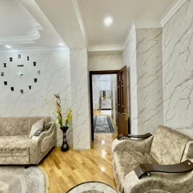In Baku 100.0 m² apartment is for sale - Image 6
