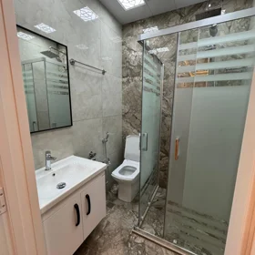 In Baku 151.0 m² apartment is for rent - Image 6