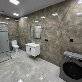 In Baku 151.0 m² apartment is for rent - Image 9