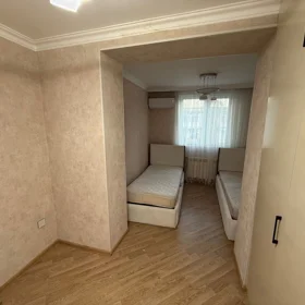 In Baku 60.0 m² apartment is for sale - Image 2