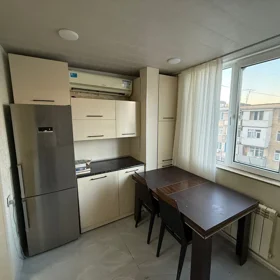 In Baku 60.0 m² apartment is for sale - Image 4