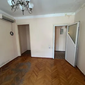 In Baku 72.0 m² apartment is for sale - Image 2