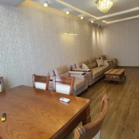 In Baku 74.0 m² apartment is for sale - Image 3