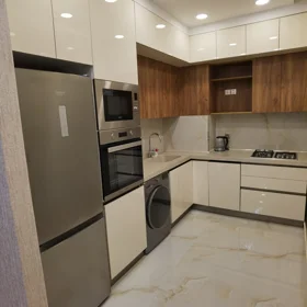 In Baku 74.0 m² apartment is for sale - Image 10