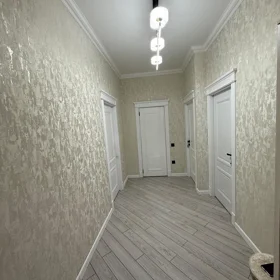 In Baku 77.0 m² apartment is for sale - Image 9