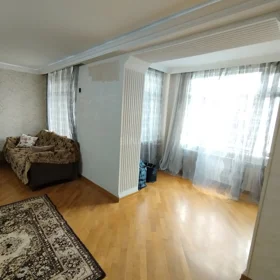 In Baku 70.0 m² apartment is for sale - Image 7
