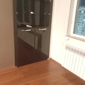 In Baku 65.0 m² apartment is for rent - Image 10