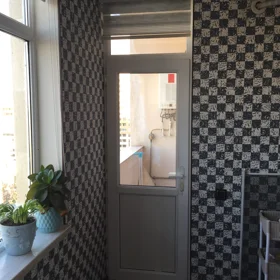 In Khirdalan 65.0 m² apartment is for rent - Image 8