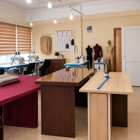 In Baku 75.0 m² commercial is for rent - Image 3