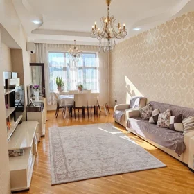In Baku 106.0 m² apartment is for sale - Image 2