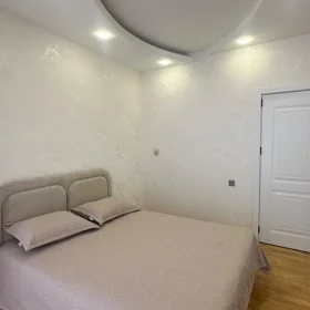 In Baku 280.0 m² apartment is for rent - Image 8