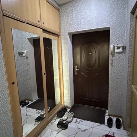 In Baku 70.0 m² apartment is for rent - Image 6