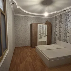 In Baku 70.0 m² apartment is for rent - Image 7