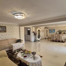 In Baku 160.0 m² house with 6.0 rooms is for sale - Image 4