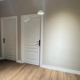 In Baku 77.0 m² apartment is for sale - Image 9