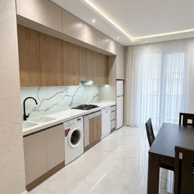 In Baku 80.0 m² apartment is for rent - Image 3