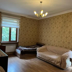 In Baku 65.0 m² apartment is for sale - Image 2