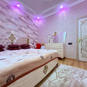 In nan 180.0 m² house with 4.0 rooms is for sale - Image 5