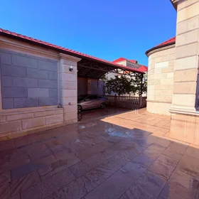 In nan 180.0 m² house with 4.0 rooms is for sale - Image 8