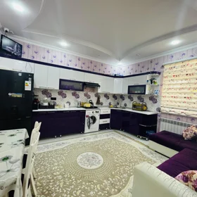 In nan 180.0 m² house with 4.0 rooms is for sale - Image 9