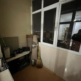 In Baku 65.0 m² apartment is for rent - Image 9