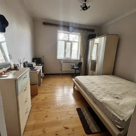 In Binəqədi rayonu 155.0 m² house with 4.0 rooms is for sale - Image 5