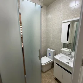 In Baku 150.0 m² apartment is for rent - Image 2