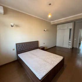 In Baku 150.0 m² apartment is for rent - Image 7