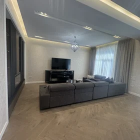In Xətai rayonu 135.0 m² apartment is for rent - Image 3