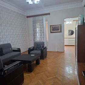 In Baku 80.0 m² apartment is for sale - Image 3