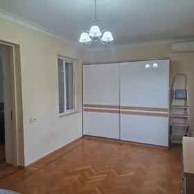 In Baku 80.0 m² apartment is for sale - Image 10